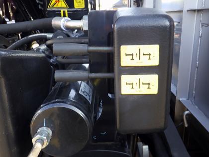 ʐ^12