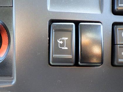 ʐ^18