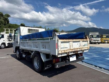 �ʐ^3